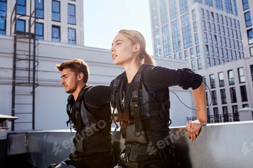Preview: close up side view photo . athletes in sports clothes
