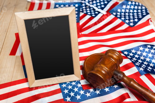 Preview: Gavel and USA flag