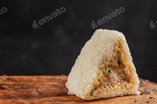 Preview: Onigiri sushi tuna stuffing Japanese food natural tasty snack fresh delicious gourmet food