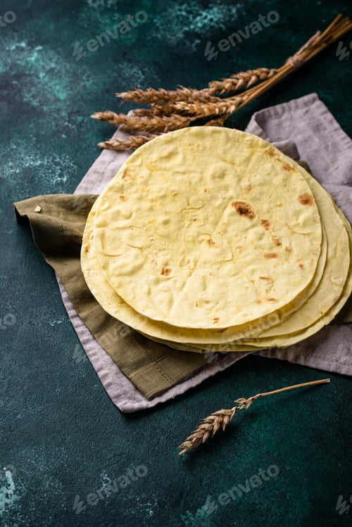 Preview: Lavash flat bread on green background