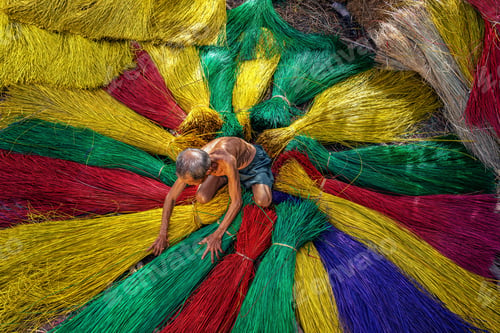 Preview: Top view of Vietnamese Old man craftsman making the traditional vietnam mats