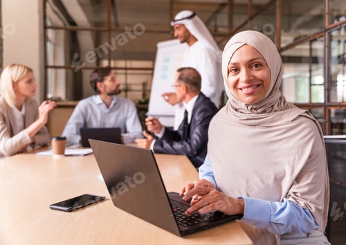 Preview: Multiethnic business team meeting in the office