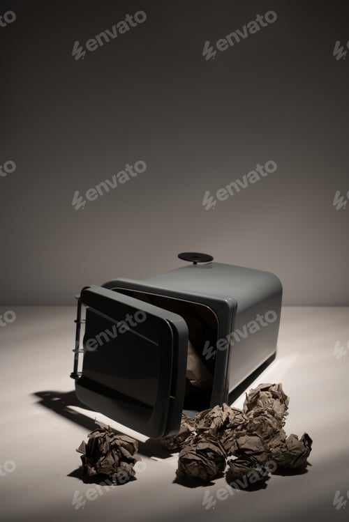 Preview: Throwing paper in garbage bin