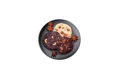 Preview: Delicious fresh crispy oatmeal cookies with chocolate and nuts