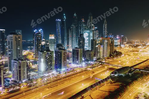 Preview: City at night - Dubai Marina
