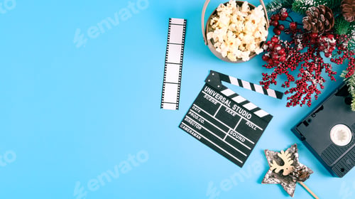 Preview: Retro videotape, cracker, popcorn in a craft basket and a spruce branch .