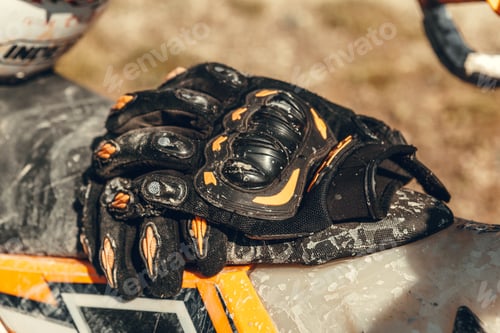 Preview: sports gloves for Enduro lie on a Quad bike