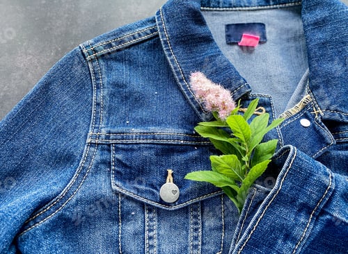 Preview: Denim Jacket Adorned with Pink Flowers and Greenery