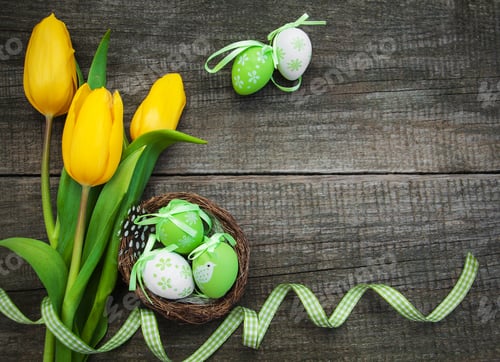 Preview: Easter eggs and tulips