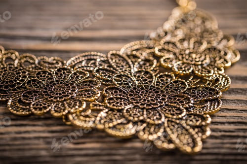 Preview: Metal feminine necklace