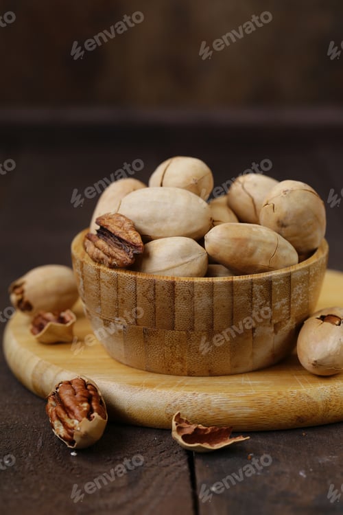 Preview: Natural Organic Pecans