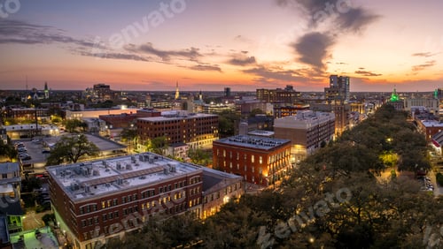 Preview: Savannah, Georgia. Historic American architecture of old historical city.