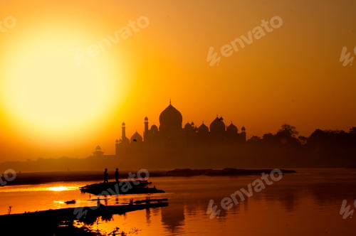 Preview: Taj Mahal at sunrise on the Yamuna River