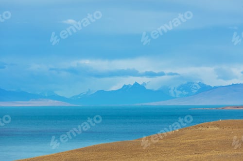 Preview: Lake in Patagonia