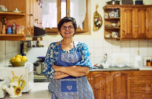 Preview: Shes going to cook up a storm in the kitchen