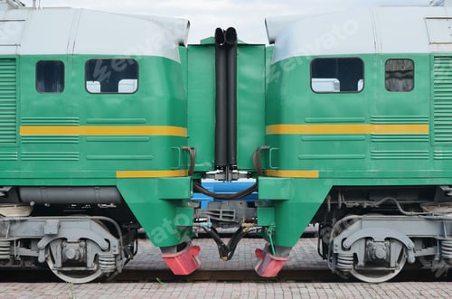 Preview: Transition between two electric trains