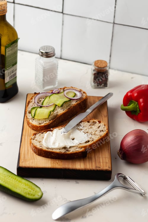 Preview: Sandwich making