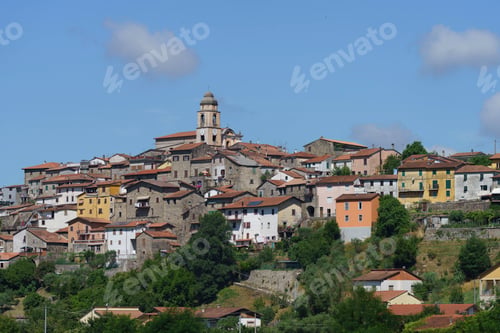 Preview: View of Gassano, old town in Lunigiana, Tuscany