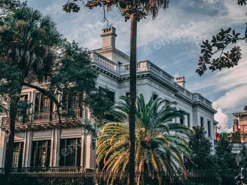 Preview: Armstrong-Kessler Mansion in Savannah Historic District surrounded by trees