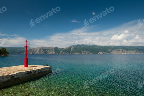 Preview: Lighthouse on pier