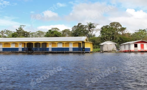 Preview: Floating Houses or Stilt Houses at Rio Negro - Amazonas, Brazil