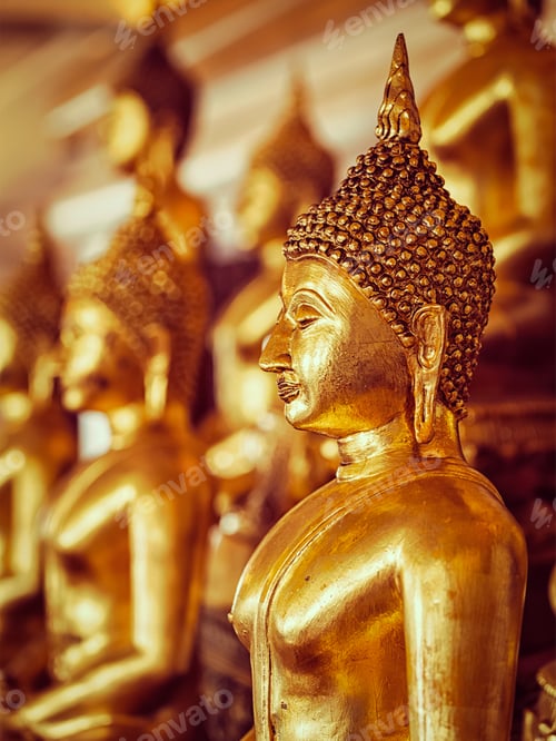 Preview: Golden Buddha statues in buddhist temple