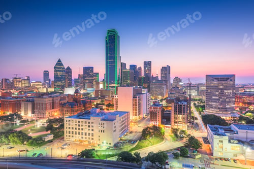 Preview: Dallas, Texas, USA Skyline at twilight