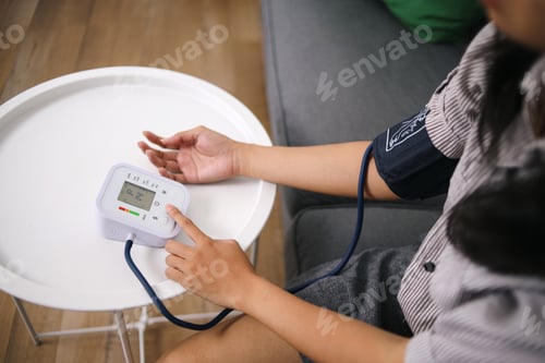 Preview: Blood Pressure With Digital Technology At Home