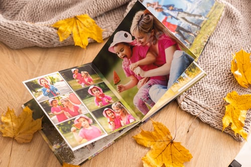 Preview: photobook with yellow leaves, album