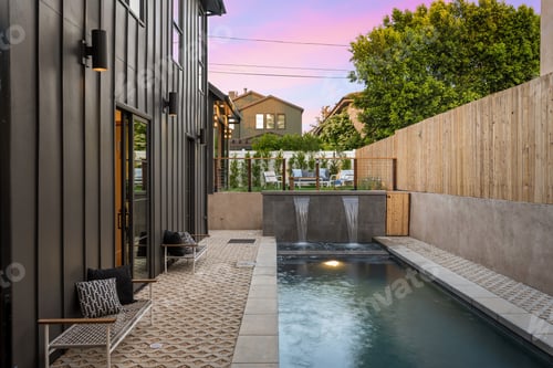 Preview: Modern backyard pool with a sleek design
