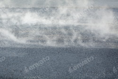 Preview: Steamroller flatten out the asphalt