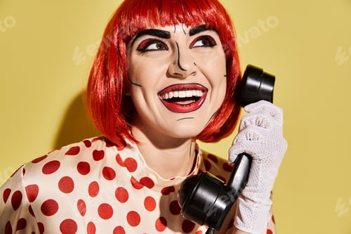 Preview: Vibrant redheaded woman talking on phone