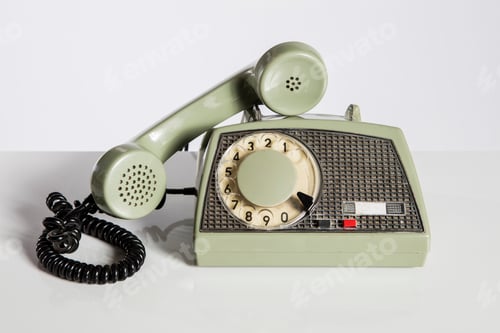 Preview: Old Phone