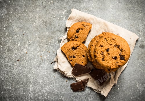 Preview: Oat biscuits with chocolate pieces.
