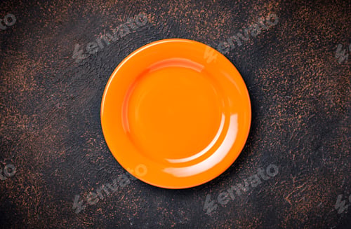 Preview: Empty plate on concrete table