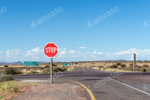 Preview: Roads N10 and R383 intersection at Marydale