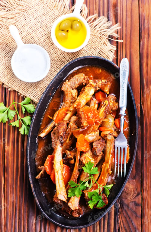 Delicious Braised Ribs with Carrots and Herbs
