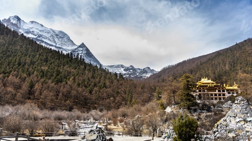 Preview: Chonggu Monastery is within the park of Yading and located at the foot of Mount Xiannairi. It is a