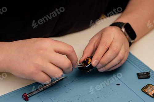 Preview: Workshop for the repair of phones and equipment Phone and equipment repairs a smart watch