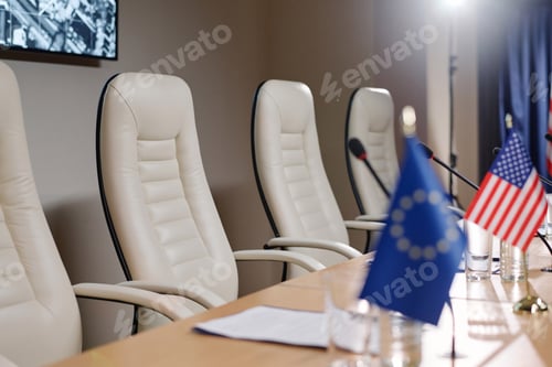 Preview: Business conference for business people