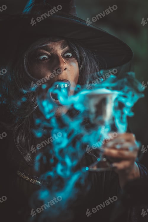 Preview: Witch