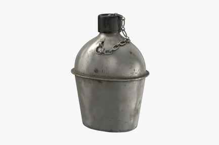 Preview: Vintage WWII Military Canteen