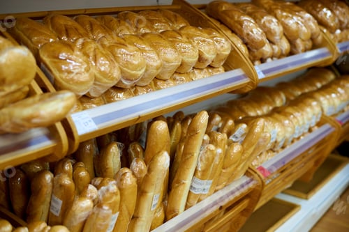Preview: Bakery products in a store