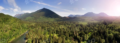 Preview: Panoramic view of the Taylor River and the Cascade Mountains, Washington state, USA.
