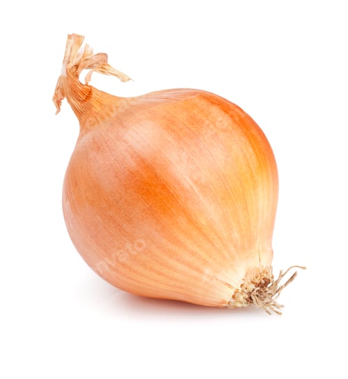 Preview: Fresh golden onions isolated on white background