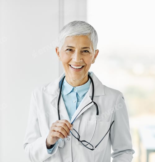 Preview: senior people working lifestyle
