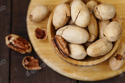 Preview: Natural Organic Pecans
