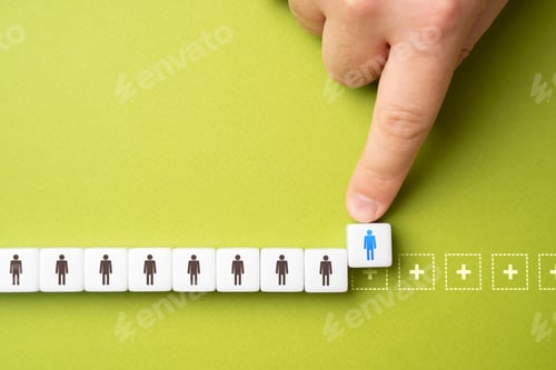 Preview: Adding new people to the list. Hiring and recruiting for work