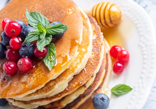 Preview: Healthy summer breakfast, homemade classic american pancakes with fresh fruit and honey, morning