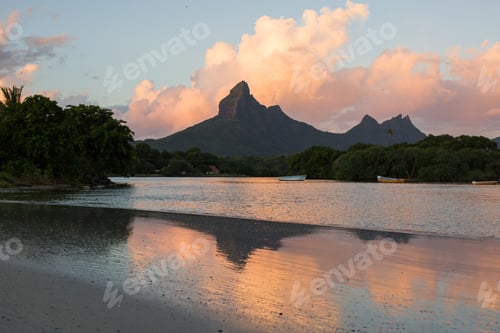 Preview: Rempart and Mamelles peaks, from Tamarin Bay where the Indian Ocean meets the river